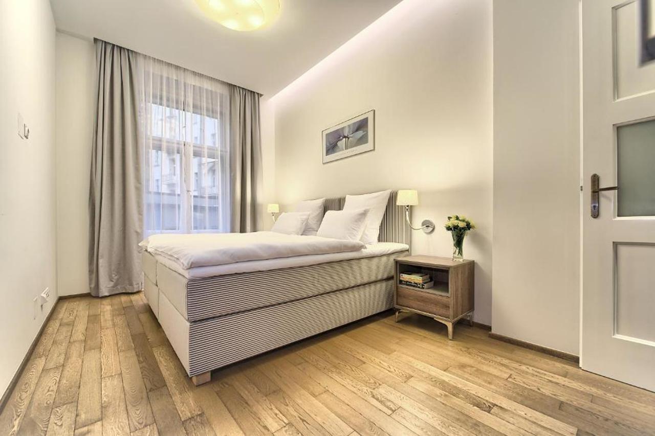Krizovnicka Apartment Прага Екстер'єр фото